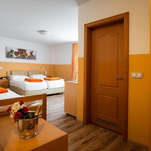 Vierbettzimmer